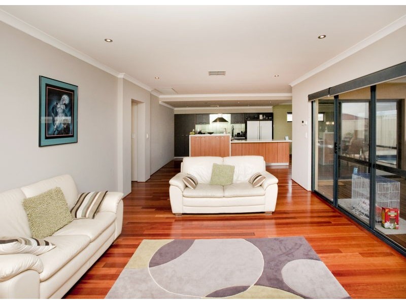 4 Vann Court, Ashby WA 6065