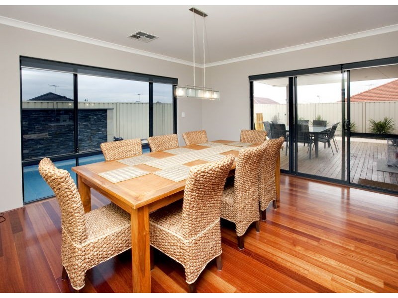 4 Vann Court, Ashby WA 6065