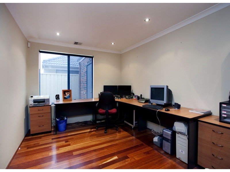 4 Vann Court, Ashby WA 6065