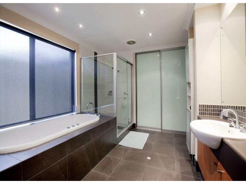 4 Vann Court, Ashby WA 6065