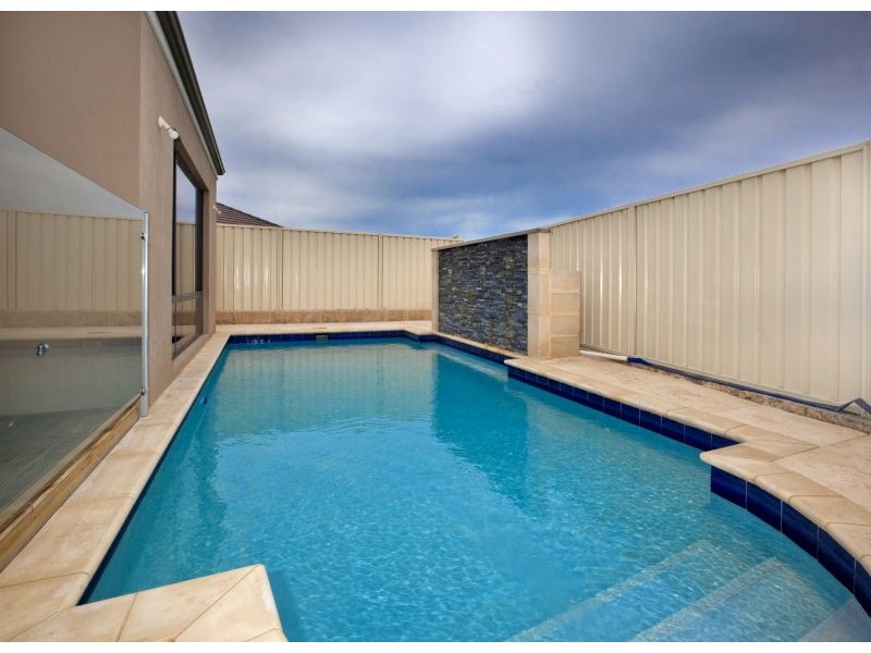 4 Vann Court, Ashby WA 6065