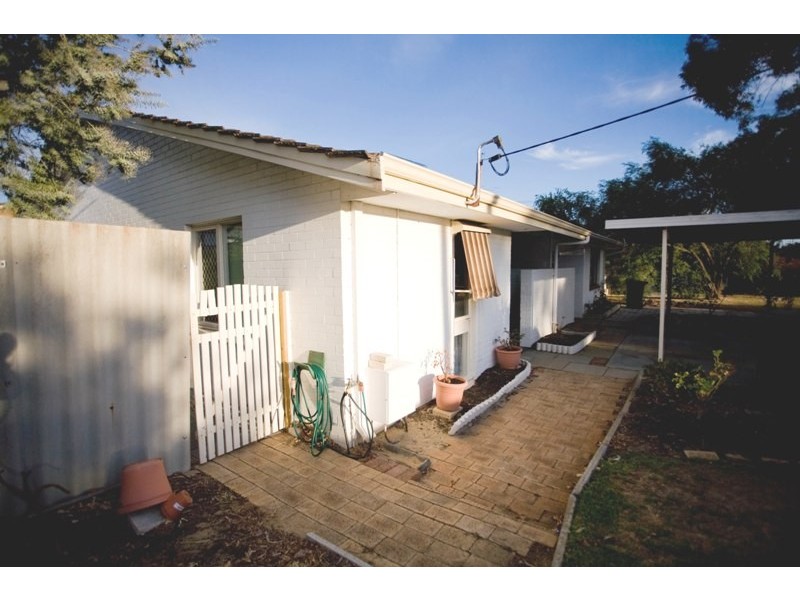 48A Thompson Drive, Wanneroo WA 6065