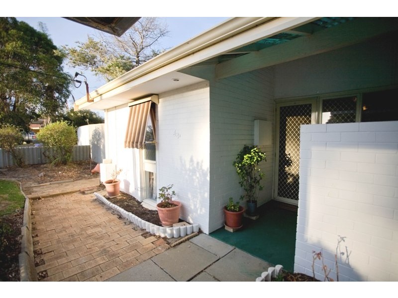 48A Thompson Drive, Wanneroo WA 6065