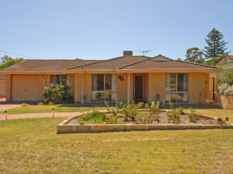 19 Sapling Way, Hocking WA 6065