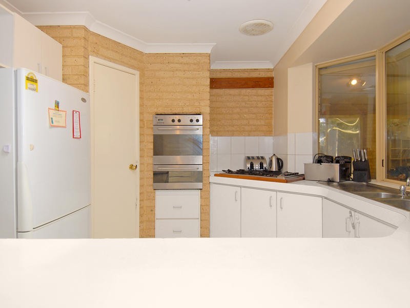 19 Sapling Way, Hocking WA 6065