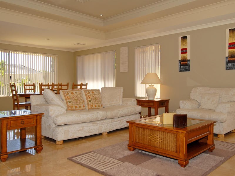 29 Fernhill Avenue, Carramar WA 6031