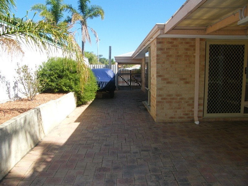 21 Joel Way, Wanneroo WA 6065