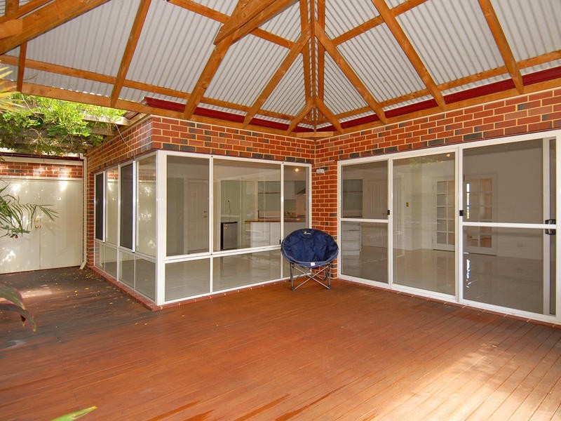 6 Turnwood Vista, Wanneroo WA 6065