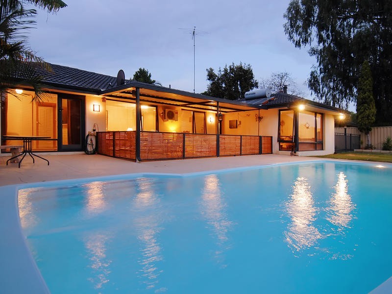 21 Downing Crescent, Wanneroo WA 6065