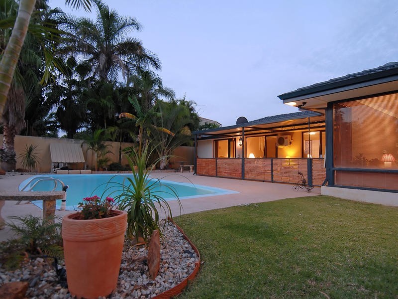 21 Downing Crescent, Wanneroo WA 6065