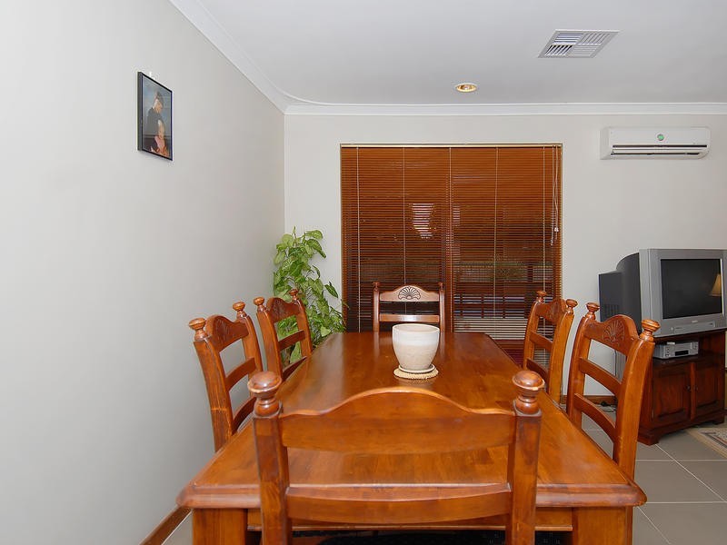 21 Downing Crescent, Wanneroo WA 6065