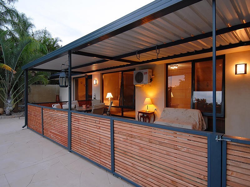 21 Downing Crescent, Wanneroo WA 6065