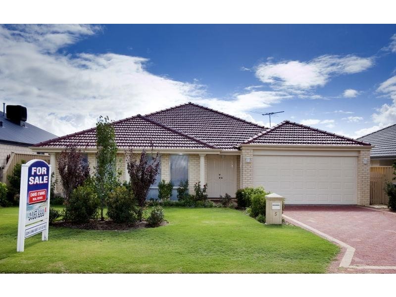 5 Van Gogh Road, Tapping WA 6065