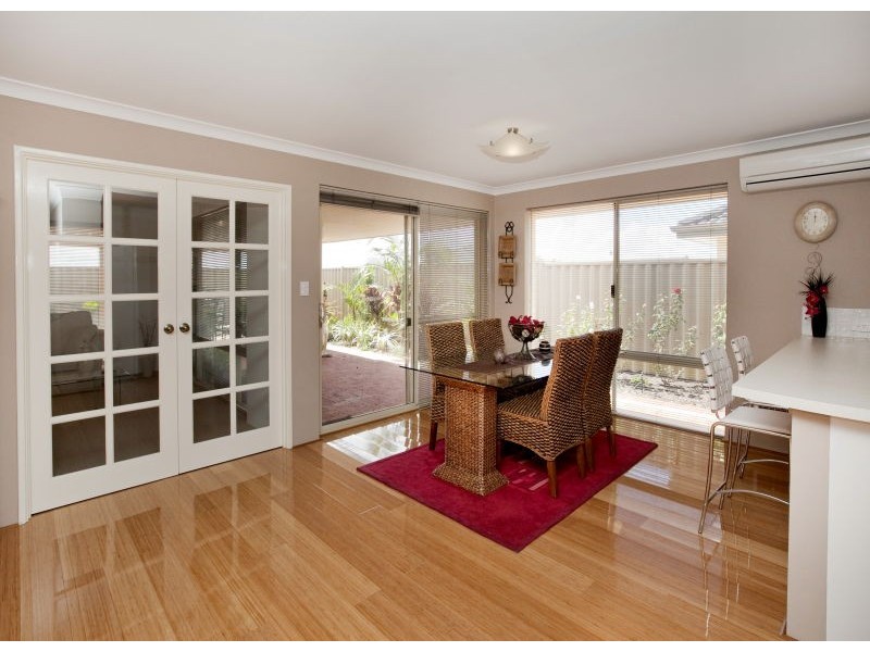 5 Van Gogh Road, Tapping WA 6065