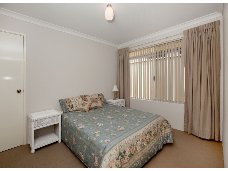 5 Van Gogh Road, Tapping WA 6065