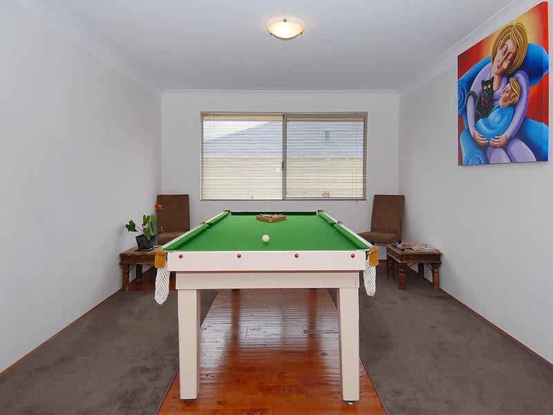 24 Kandalee Gate, Banksia Grove WA 6031