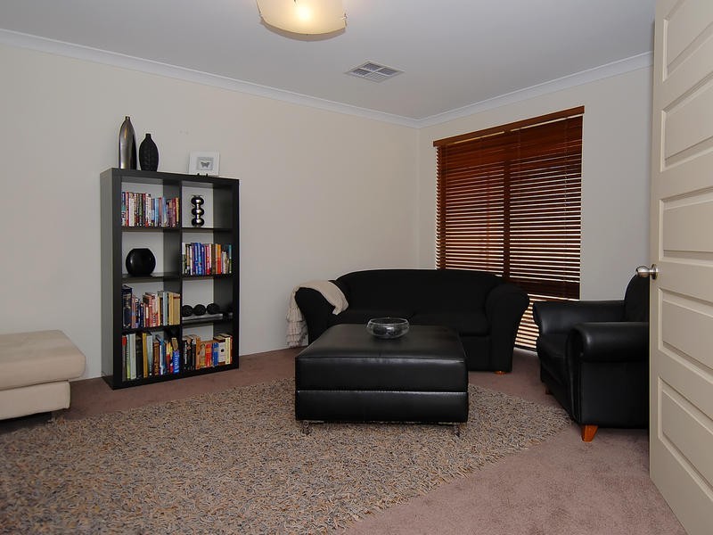 79 Sundowner Meander, Banksia Grove WA 6031