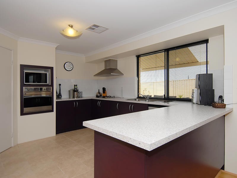 79 Sundowner Meander, Banksia Grove WA 6031