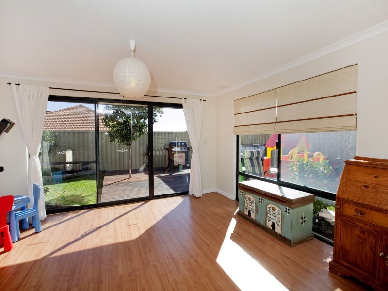 10 Patenier Street, Ashby WA 6065