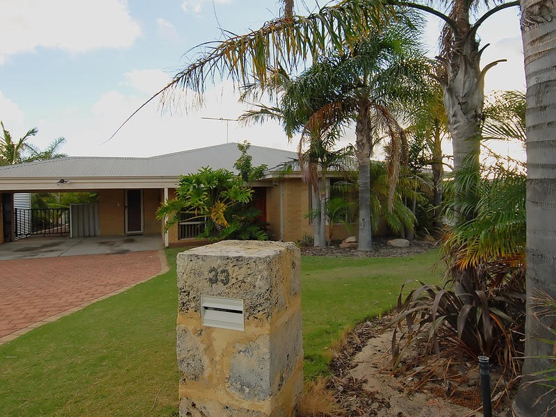 33 Harbour Elbow, Banksia Grove WA 6031