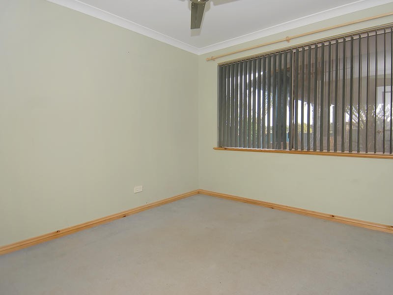 33 Harbour Elbow, Banksia Grove WA 6031