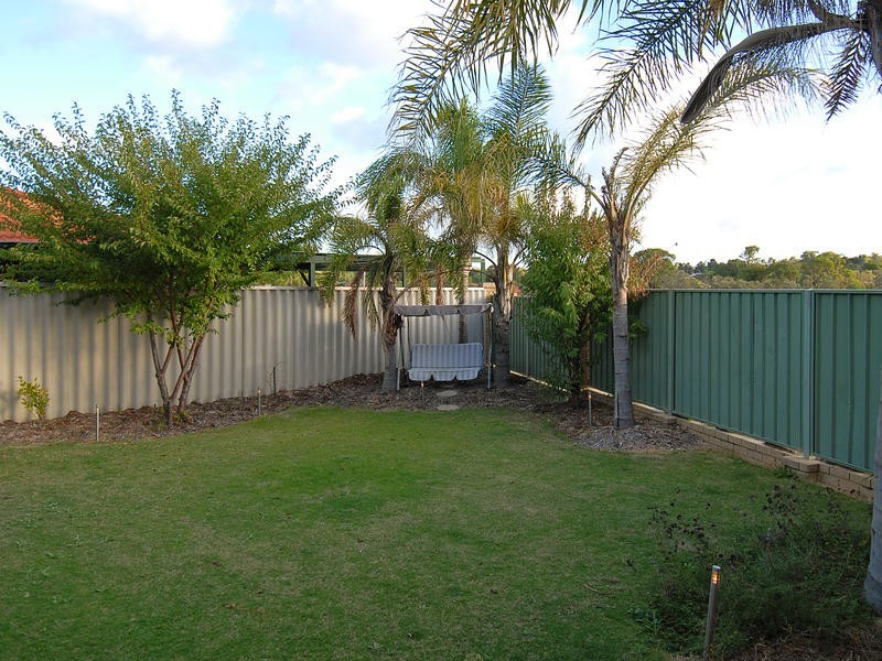 33 Harbour Elbow, Banksia Grove WA 6031