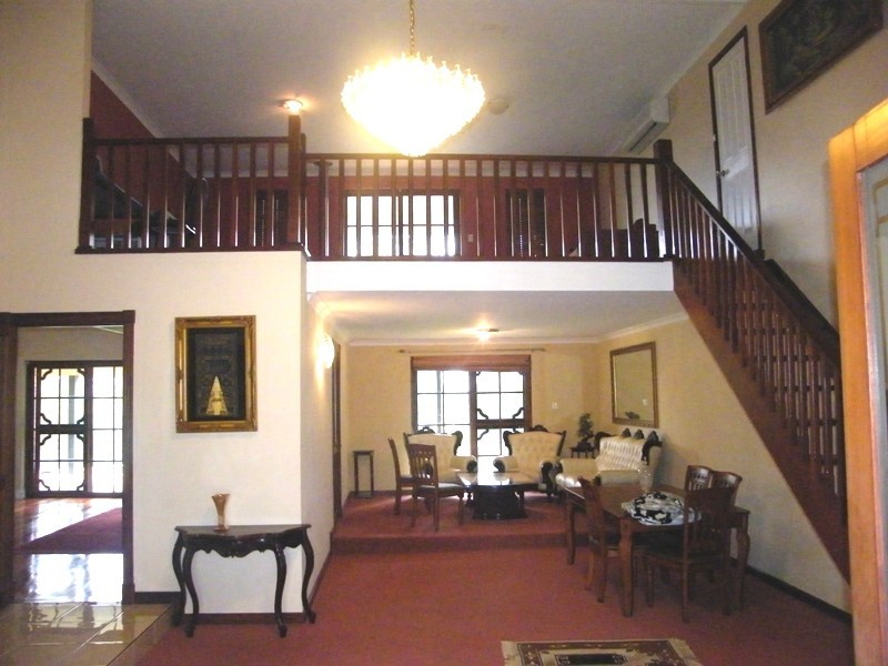 34 Rustic Gardens, Carramar WA 6031