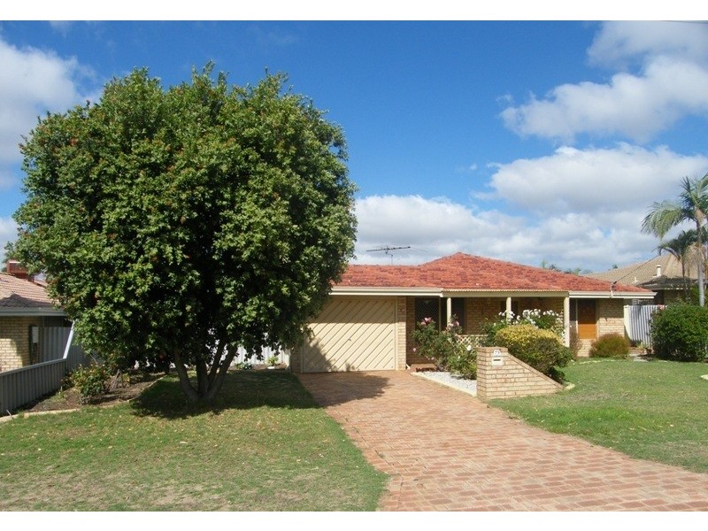 60 Elliot Road, Hocking WA 6065