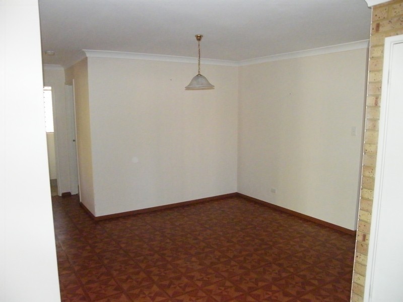60 Elliot Road, Hocking WA 6065