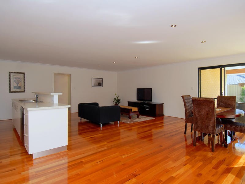 12 Clontarf Way, Butler WA 6036