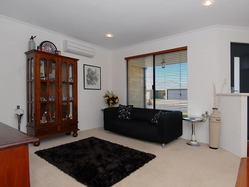 12 Clontarf Way, Butler WA 6036