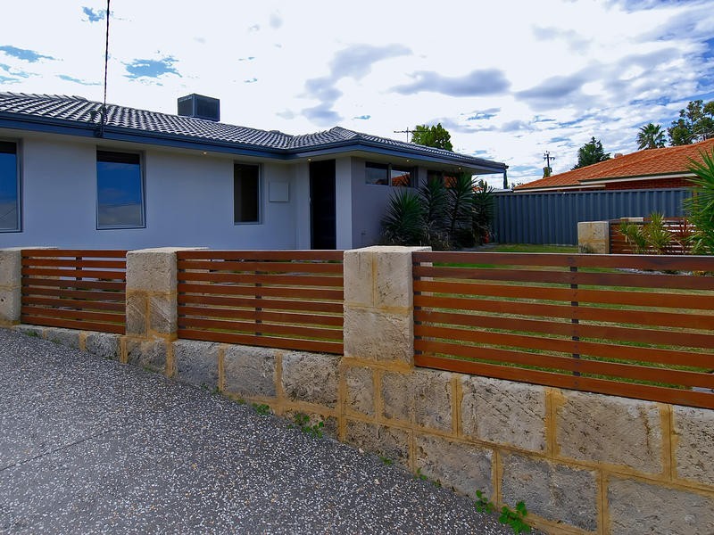 45 Redfin Crescent, Beldon WA 6027