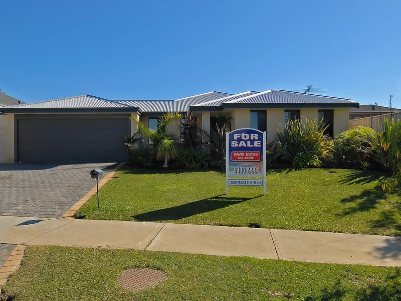 43 Compar Road, Banksia Grove WA 6031