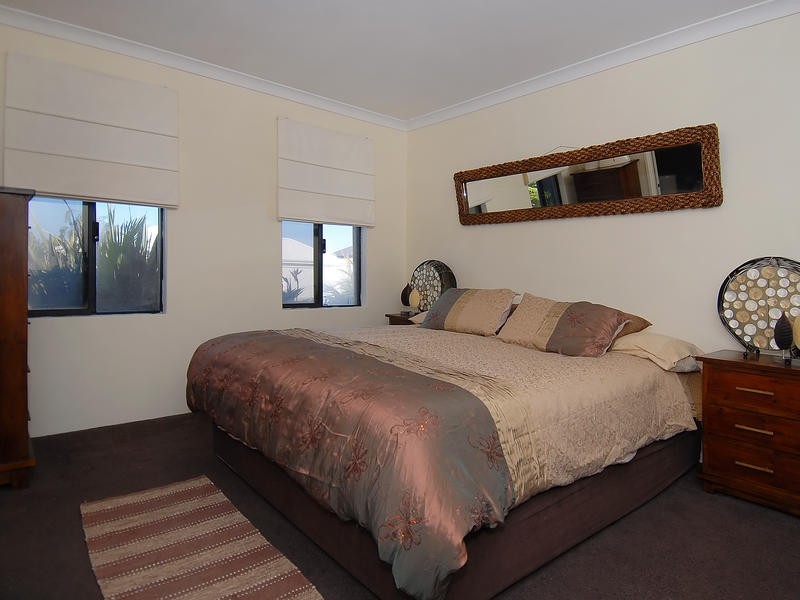 43 Compar Road, Banksia Grove WA 6031