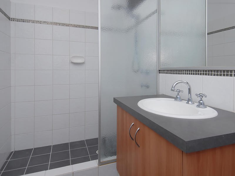 43 Compar Road, Banksia Grove WA 6031