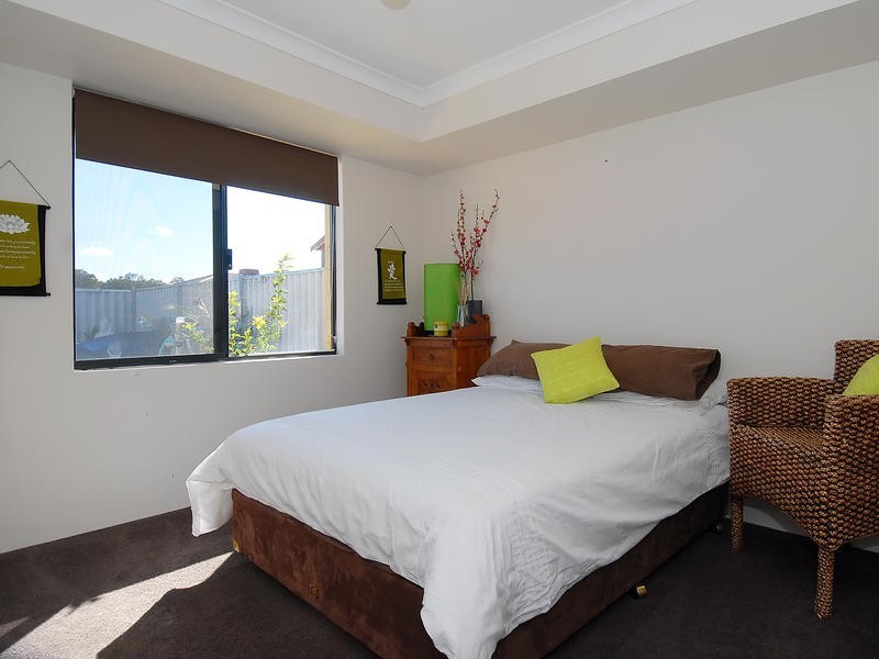 43 Compar Road, Banksia Grove WA 6031