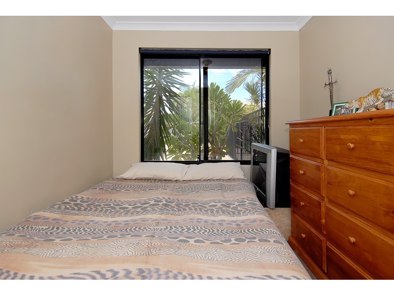 39 Mallina Circuit, Carramar WA 6031