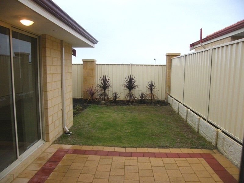 7 Kelso Link, Sinagra WA 6065