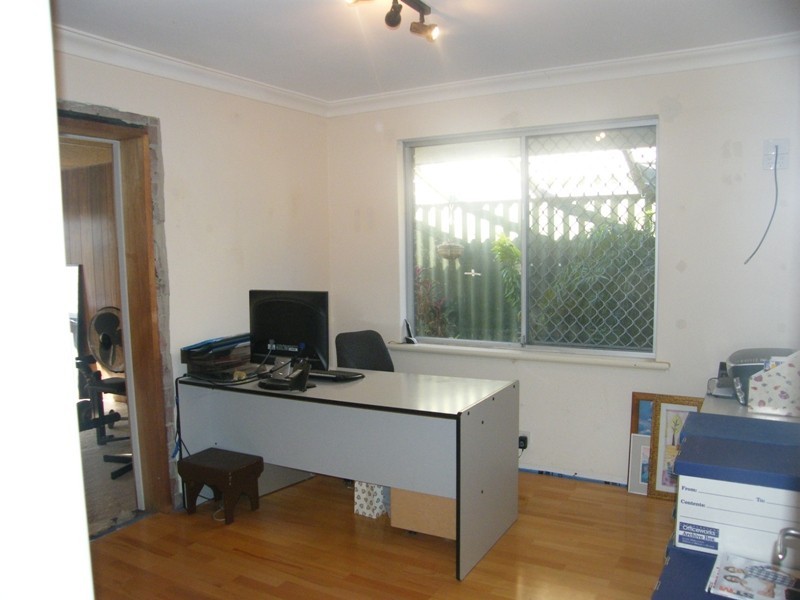 11 Belgrade Road, Wanneroo WA 6065