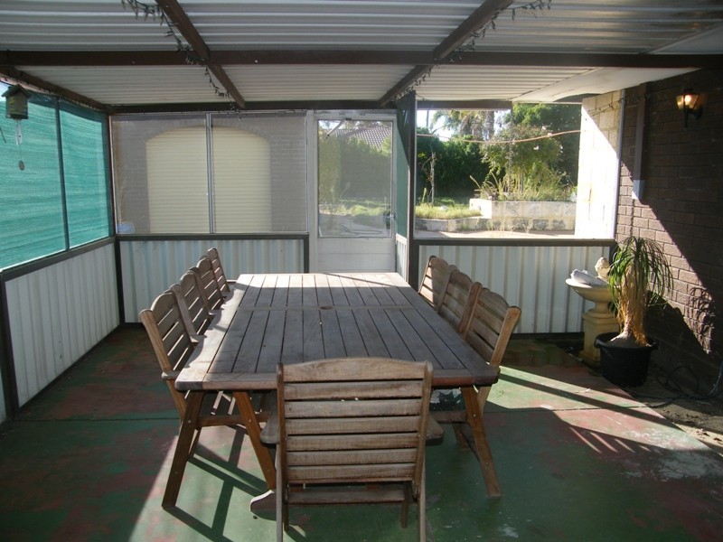 11 Belgrade Road, Wanneroo WA 6065