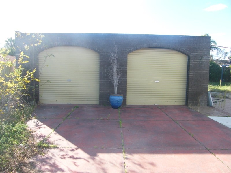 11 Belgrade Road, Wanneroo WA 6065