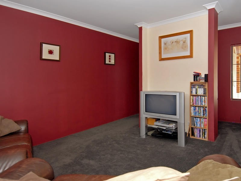 10 Geneva Heights, Hocking WA 6065