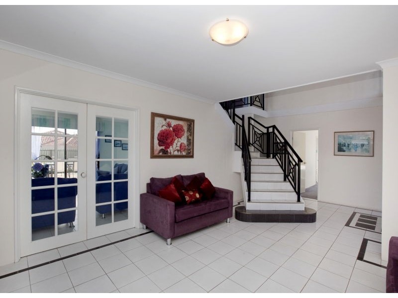 9 Rambler Green, Ocean Reef WA 6027