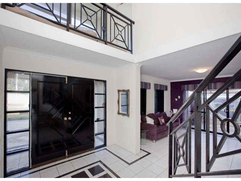 9 Rambler Green, Ocean Reef WA 6027