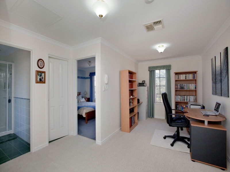 39 Lakeside Drive, Joondalup WA 6027