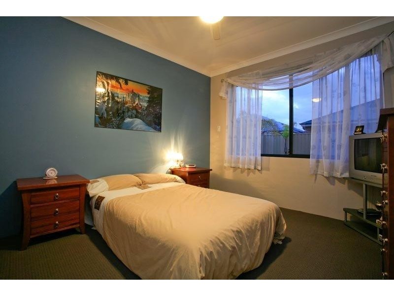 23 Kirkcaldy Terrace, Hocking WA 6065