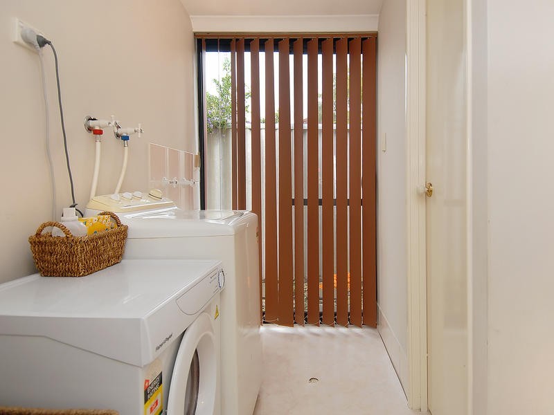 17 Bonnievale Terrace, Wanneroo WA 6065