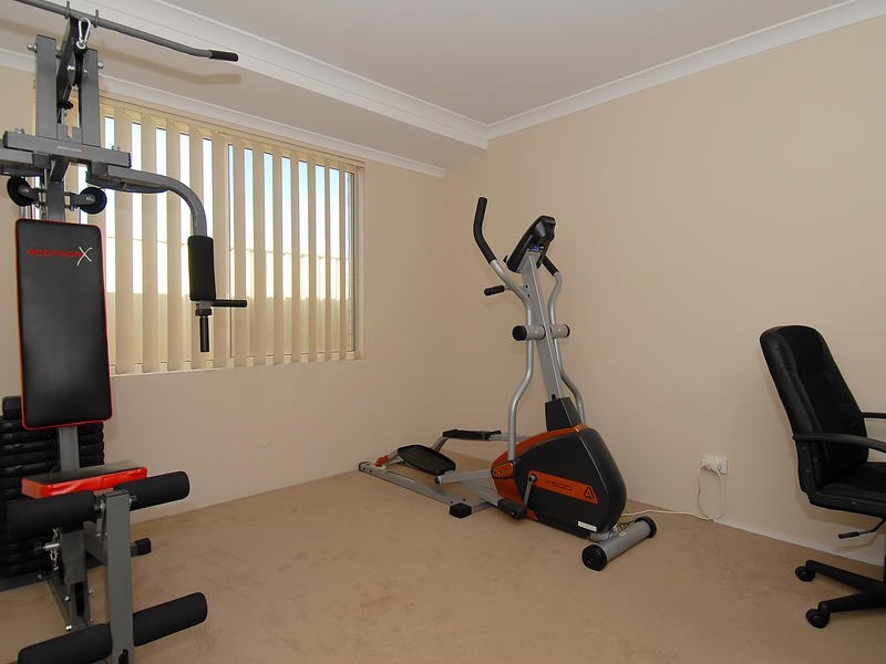51 Abbey Green Road, Banksia Grove WA 6031