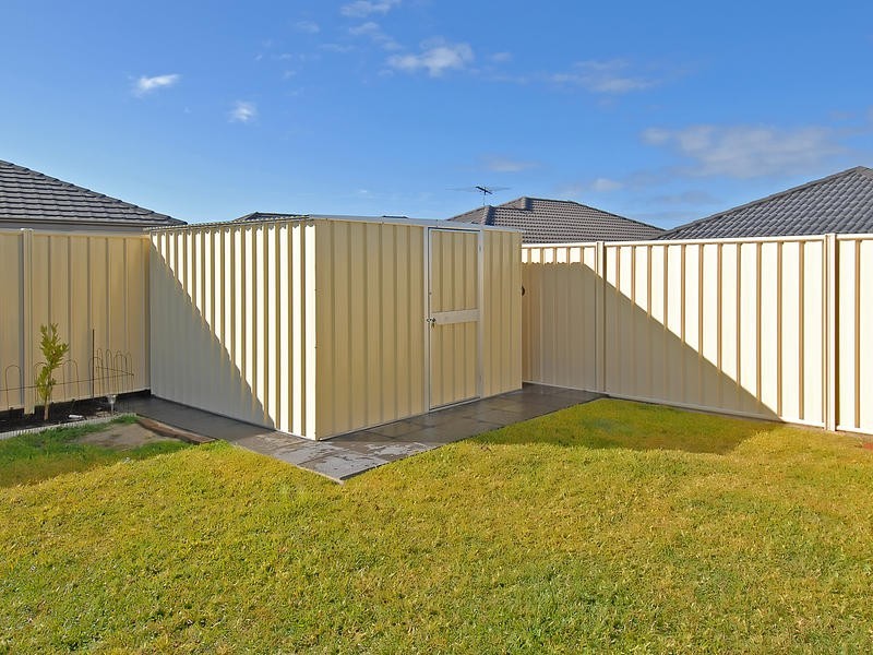 51 Abbey Green Road, Banksia Grove WA 6031