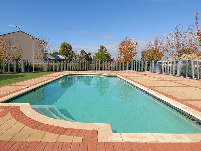 57C Amberton Way, Girrawheen WA 6064